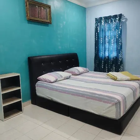 Homestay Cikgu Zedi Hulu Langat Exterior photo