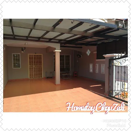 Homestay Cikgu Zedi Hulu Langat Exterior photo