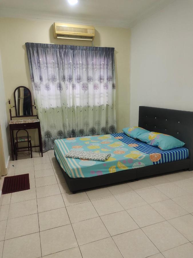 Cikgu Zedi Holiday home *